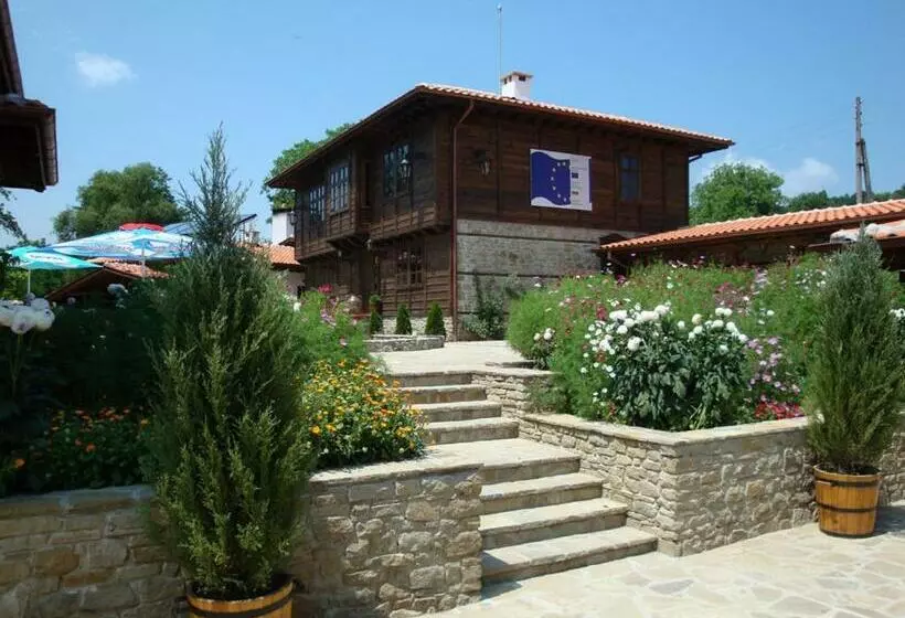 Majatalo Voevodski Eco Complex