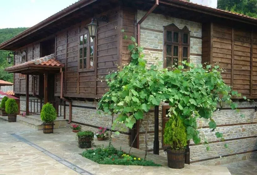 Majatalo Voevodski Eco Complex