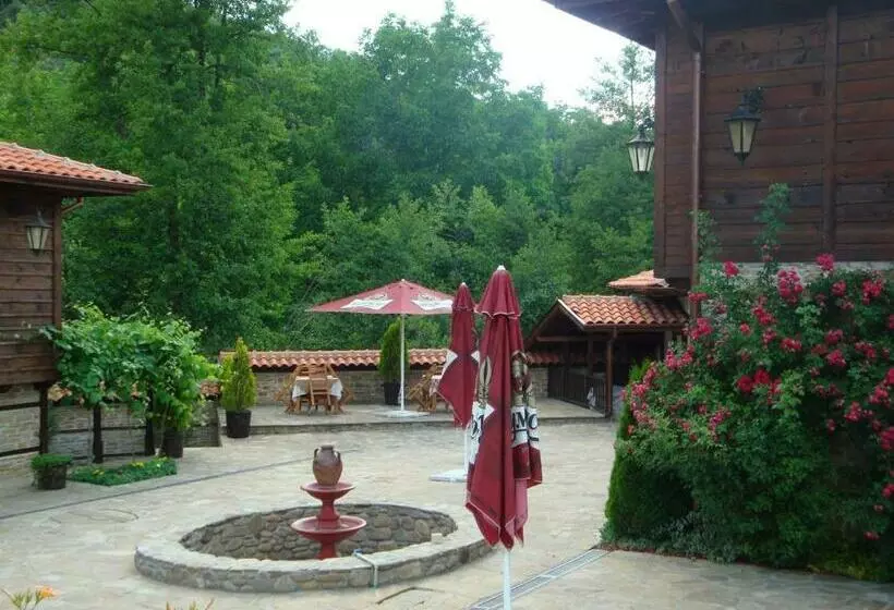 Majatalo Voevodski Eco Complex