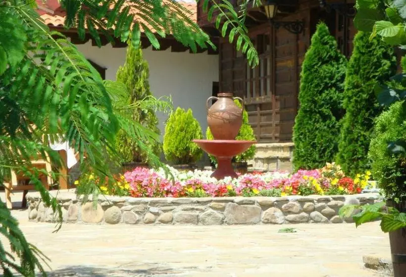 Majatalo Voevodski Eco Complex