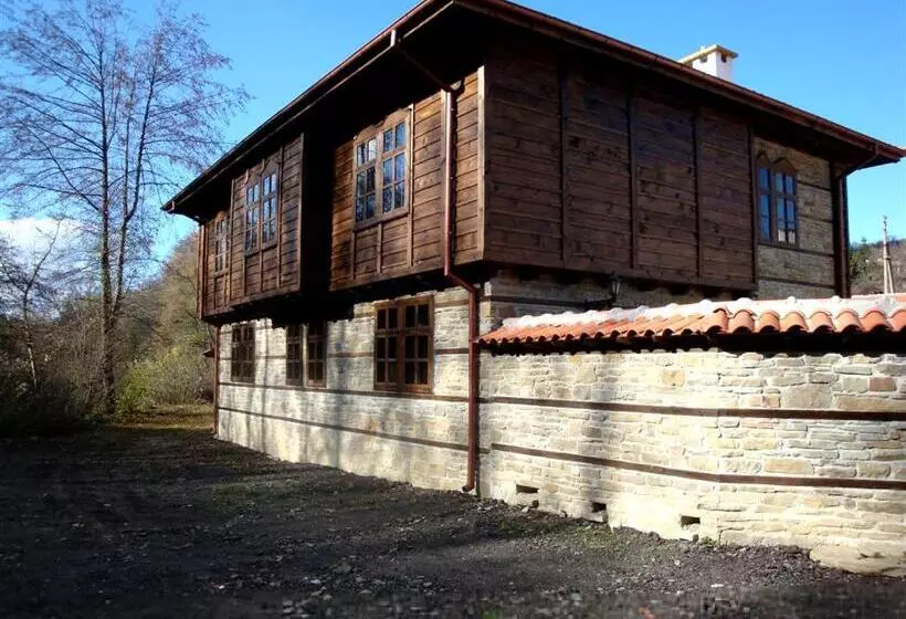 Majatalo Voevodski Eco Complex