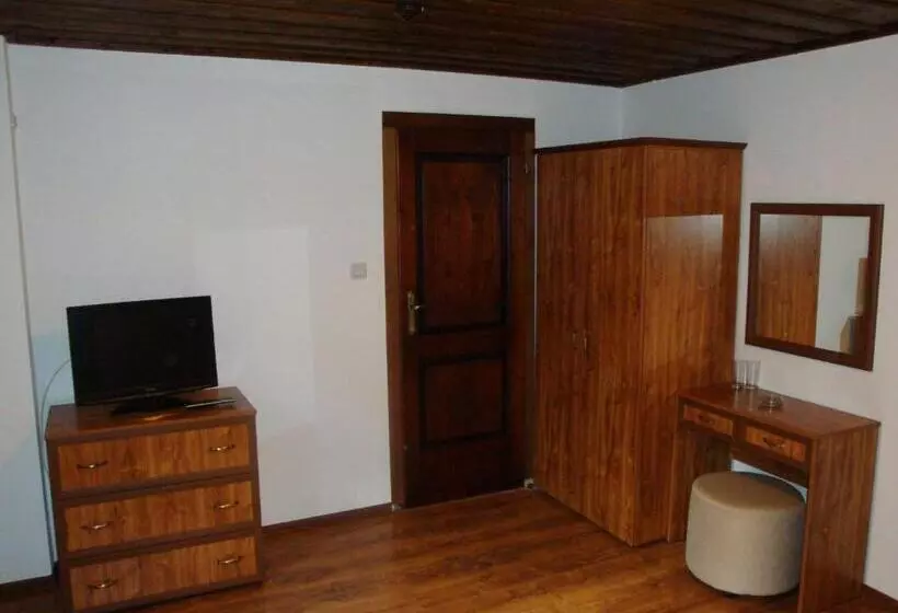 Majatalo Voevodski Eco Complex