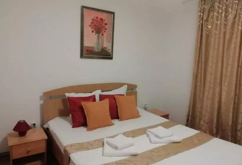 Pensiunea Casa Butnarului