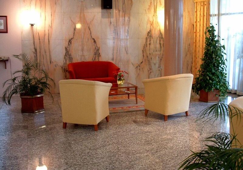 Aparthotel Imperatriz