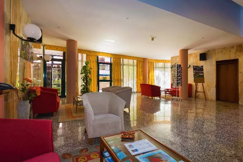 Aparthotel Imperatriz