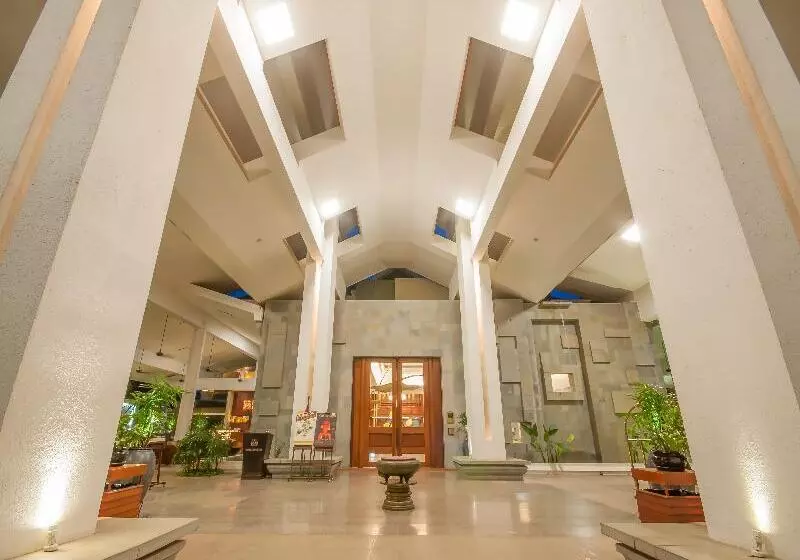 Borei Angkor Resort & Spa