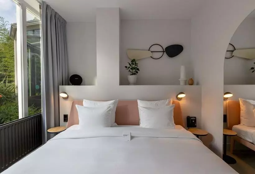 Conscious Hotel Museum Square