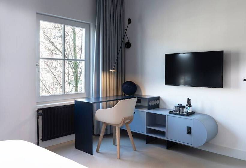 Conscious Hotel Museum Square