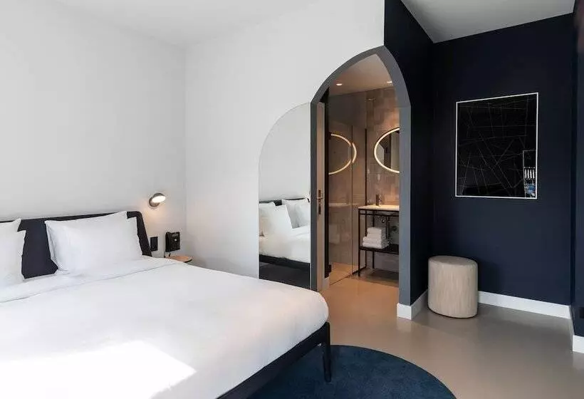 Conscious Hotel Museum Square