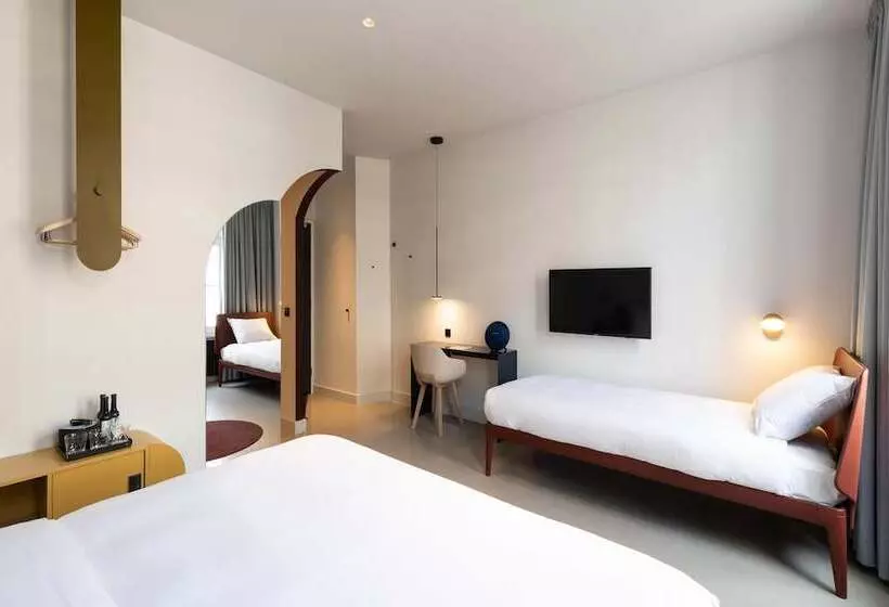 Conscious Hotel Museum Square