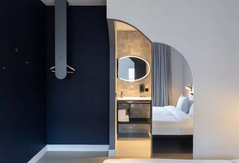 Conscious Hotel Museum Square