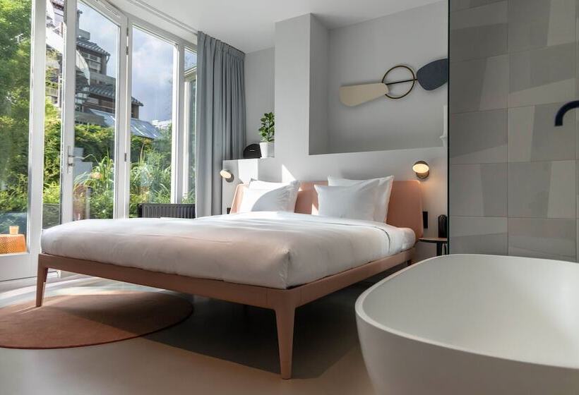 Conscious Hotel Museum Square