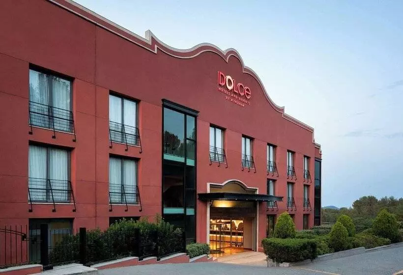 Dolce by Wyndham Barcelona Resort