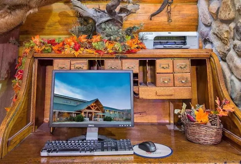 בית מלון כפרי Americinn By Wyndham Chamberlain Conference Center