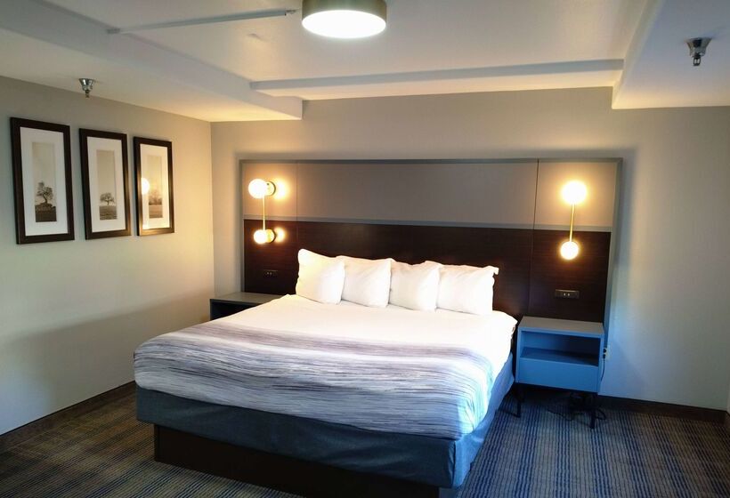 هتل Americinn By Wyndham Peoria