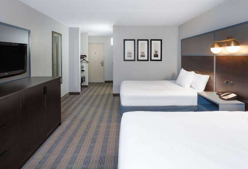 هتل Americinn By Wyndham Peoria