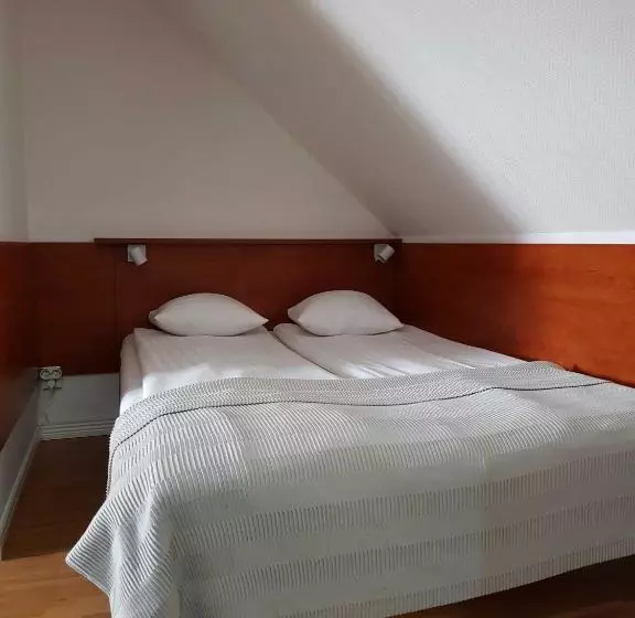 בית מלון כפרי L Astoria