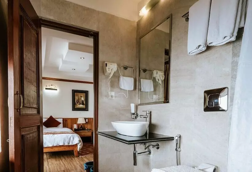 هتل Country Villa