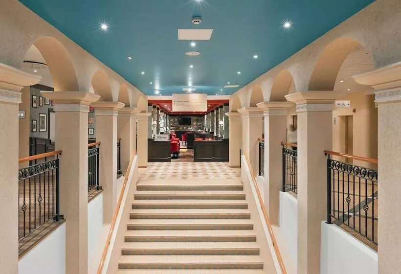 فندق Holiday Club Turun Caribia