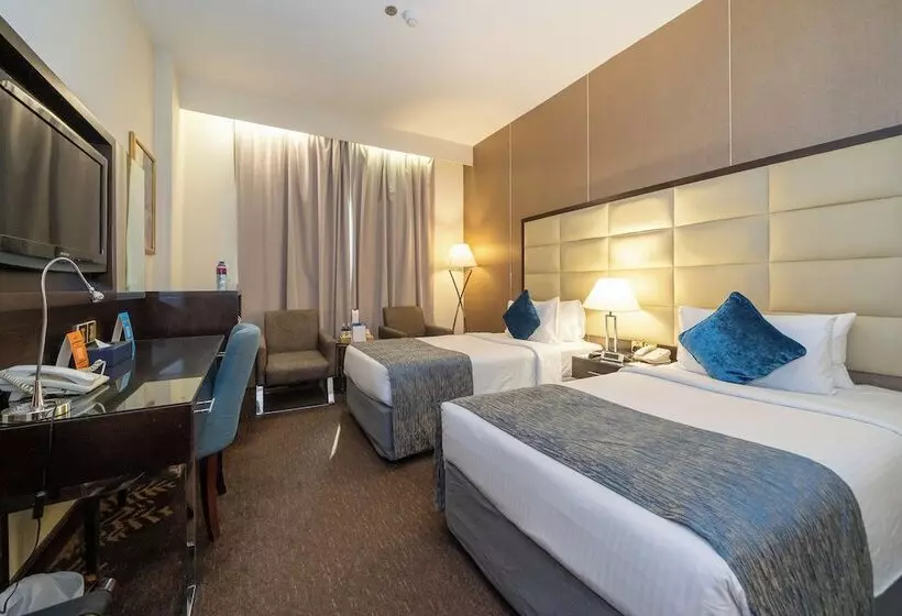 هتل Howard Johnson Bur Dubai