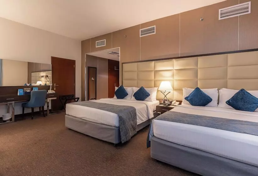هتل Howard Johnson Bur Dubai