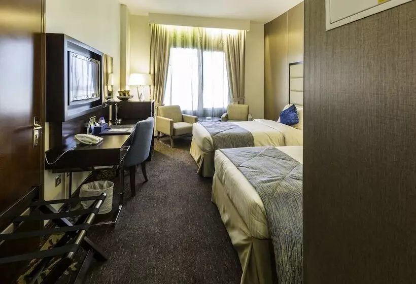هتل Howard Johnson Bur Dubai