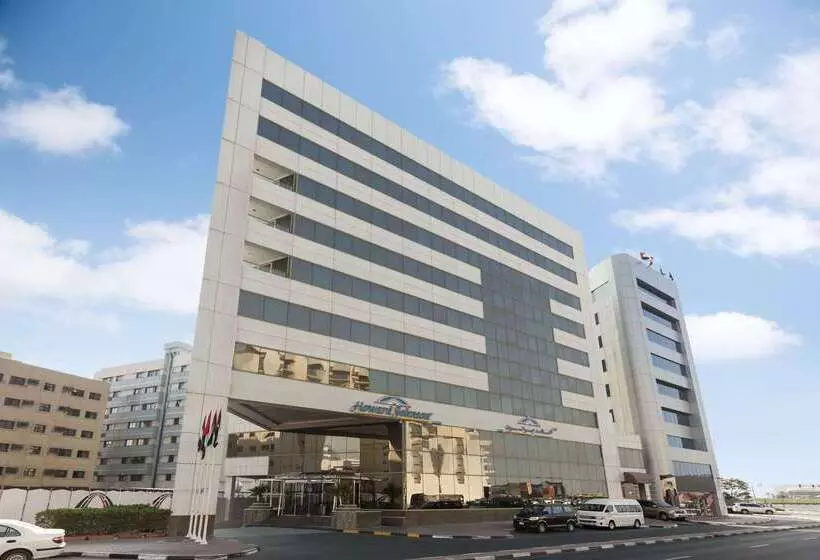 Отель Howard Johnson Bur Dubai