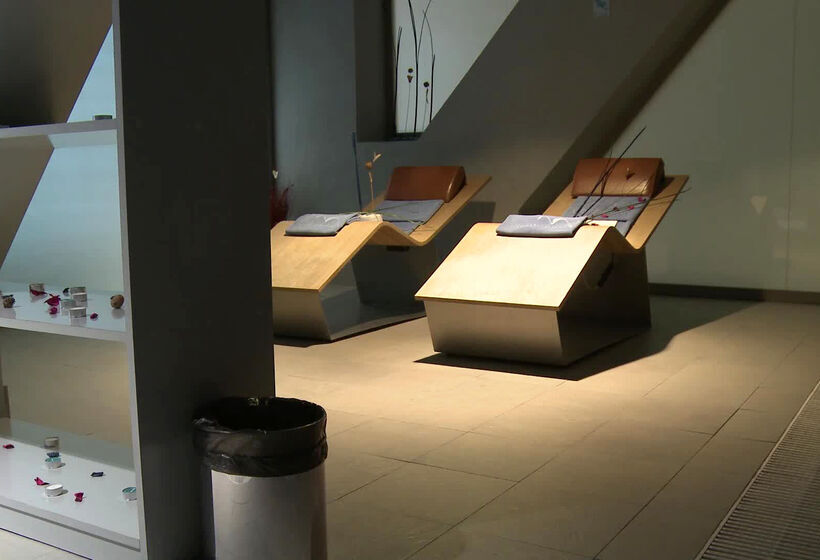 호텔 Ilunion Malaga