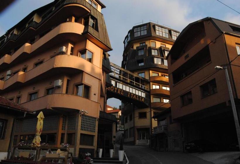 هتل Italia