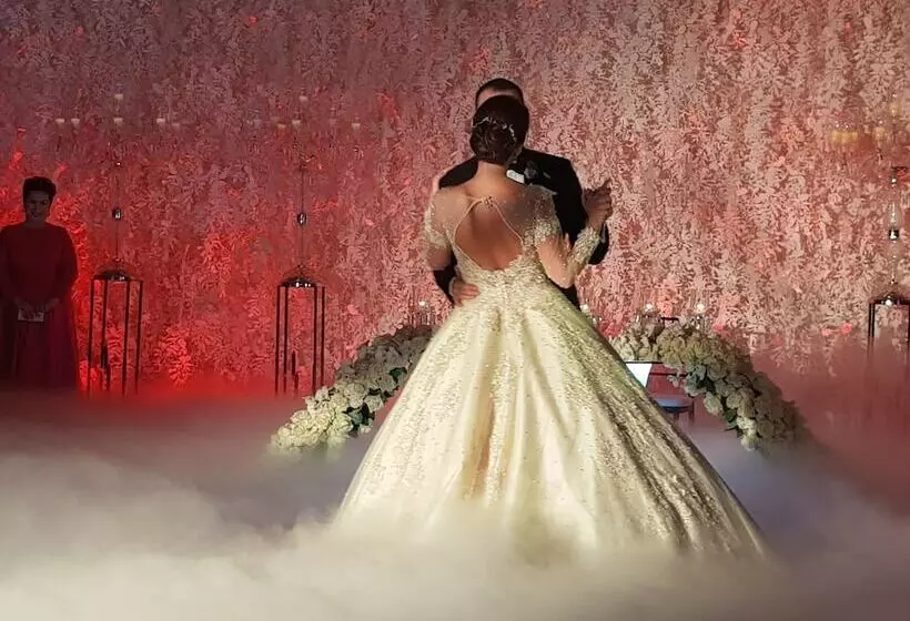 בית מלון כפרי Mak Albania