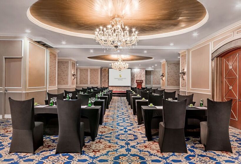 فندق Makati Palace