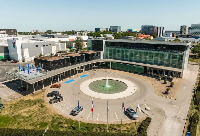 ホテル Mercure Tallinn