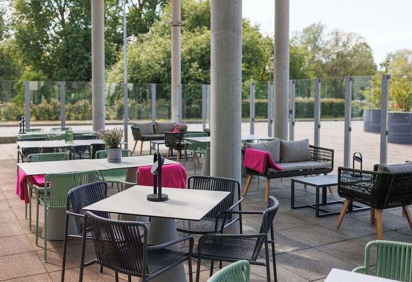 ホテル Mercure Tallinn