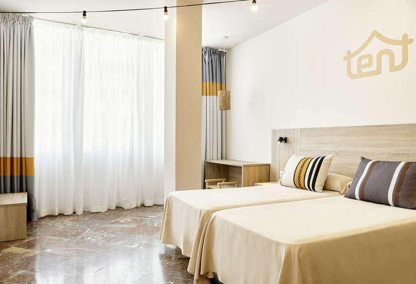 호텔 tent Torremolinos