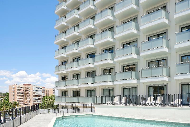 호텔 tent Torremolinos