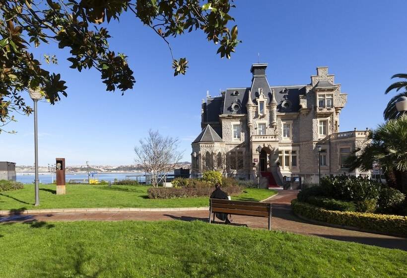 בית מלון כפרי Urh Palacio De Oriol