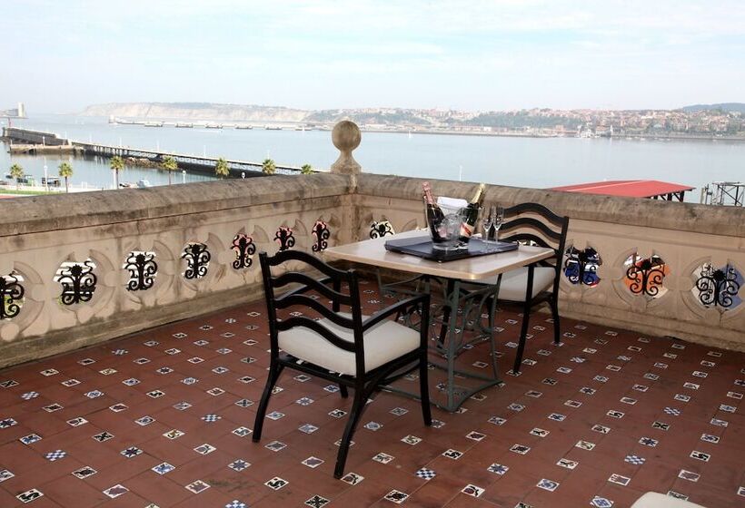 בית מלון כפרי Urh Palacio De Oriol