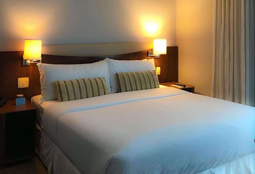 هتل Wyndham Rio Barra