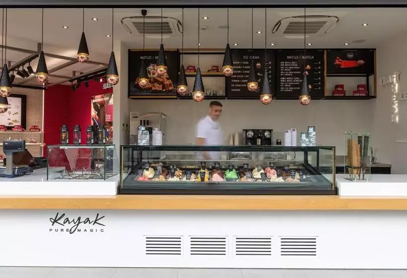 Neptune Luxury Resort