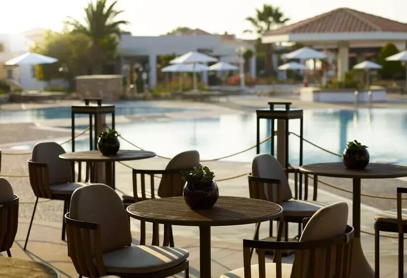 Neptune Luxury Resort