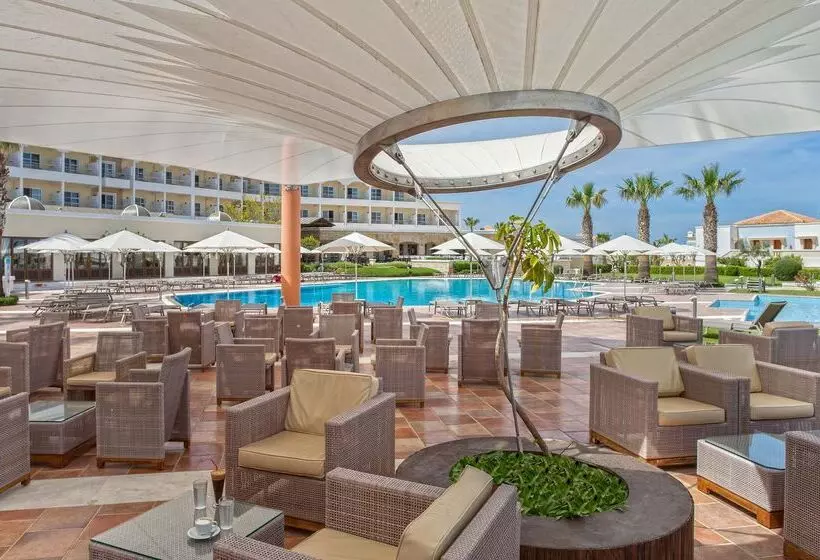 Neptune Luxury Resort