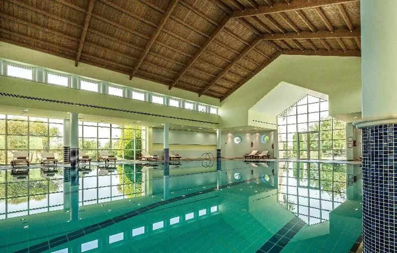 Neptune Luxury Resort