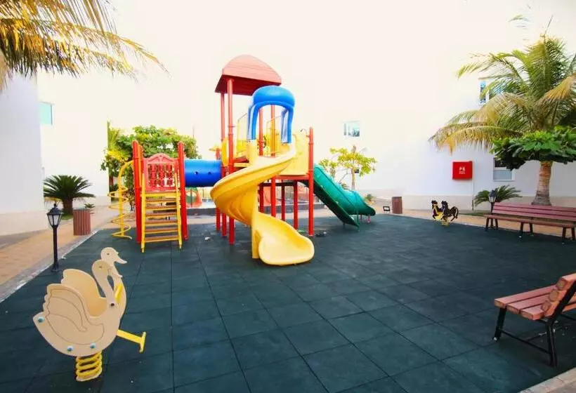 Al Jar Resort   Families Only