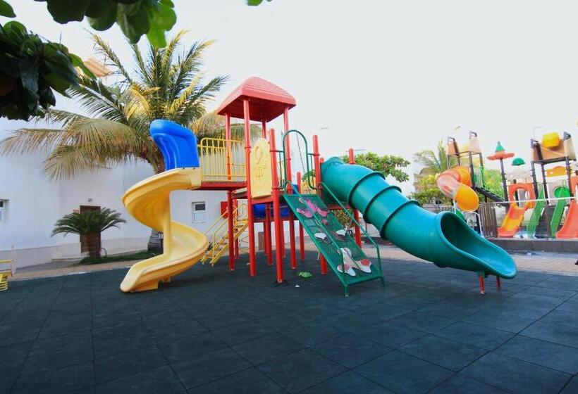 Al Jar Resort   Families Only