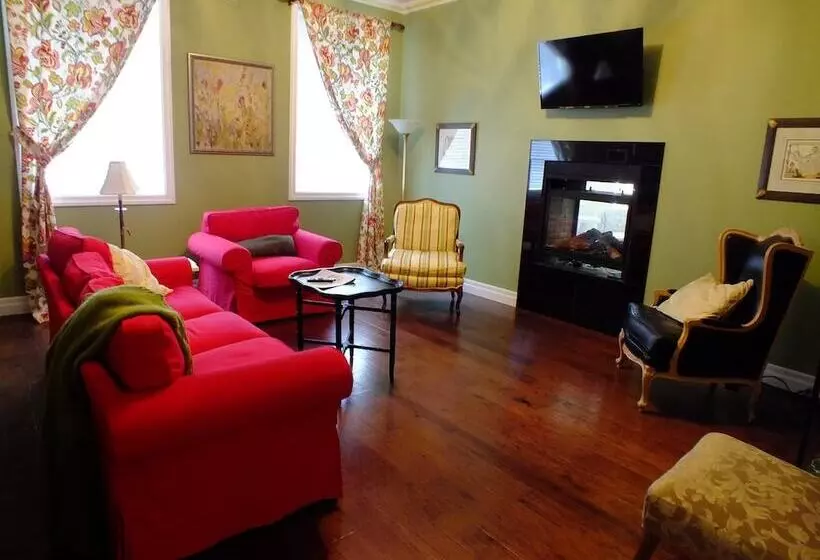 Retkeilymaja The Chepstow Inn