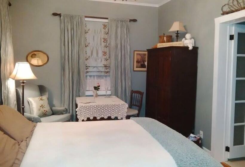 فندق صغير The Chepstow Inn