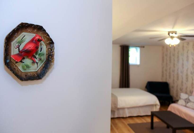 Bed & Breakfast Cedar Drive Inn