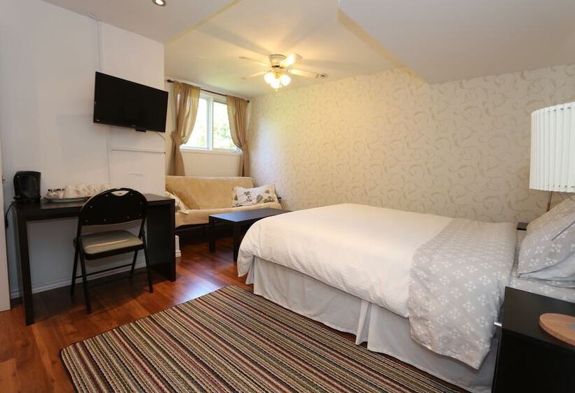 Bed & Breakfast Cedar Drive Inn