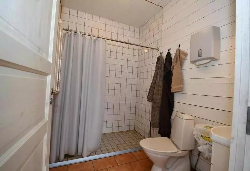 Aamiaismajoitus (B&B) Kolarbogård