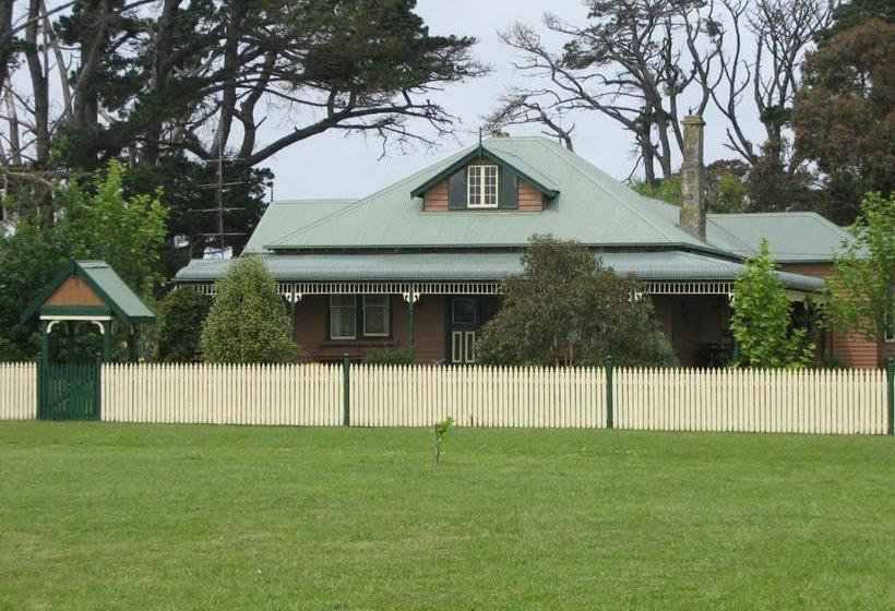 Butterfly Farm Bed And Breakfast Nirranda